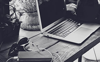 中国女排新任队长首秀惊艳全场，中国女排新任队长首秀惊艳全场是哪一年